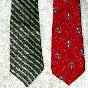 Lot 2 Claiborne Silk Men's Print Ties abt. 57" x 4" Each EUC Almost Never Worn